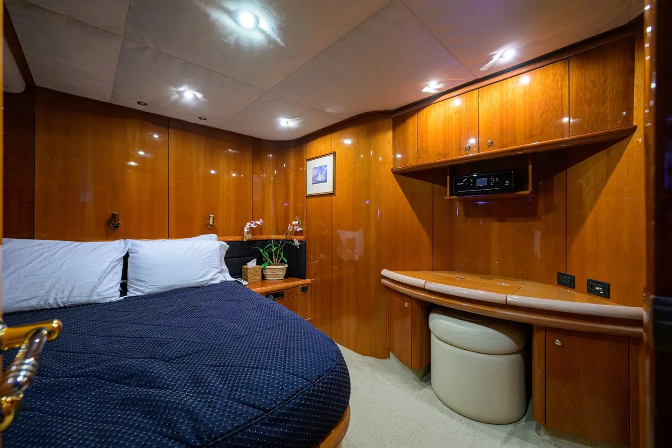 88' Sunseeker — image 26