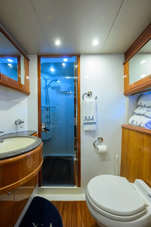 88' Sunseeker — image 27