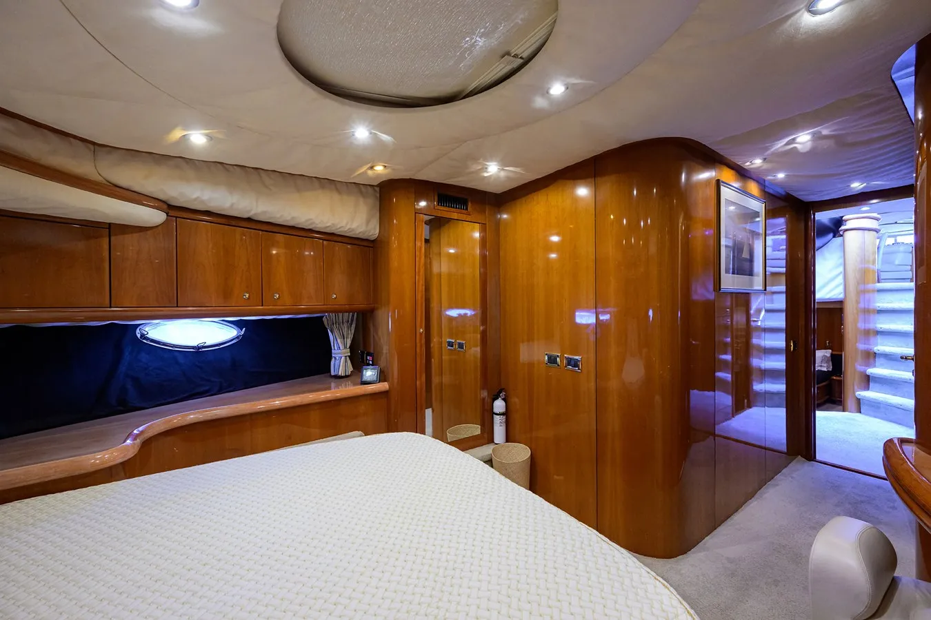88' Sunseeker — image 30