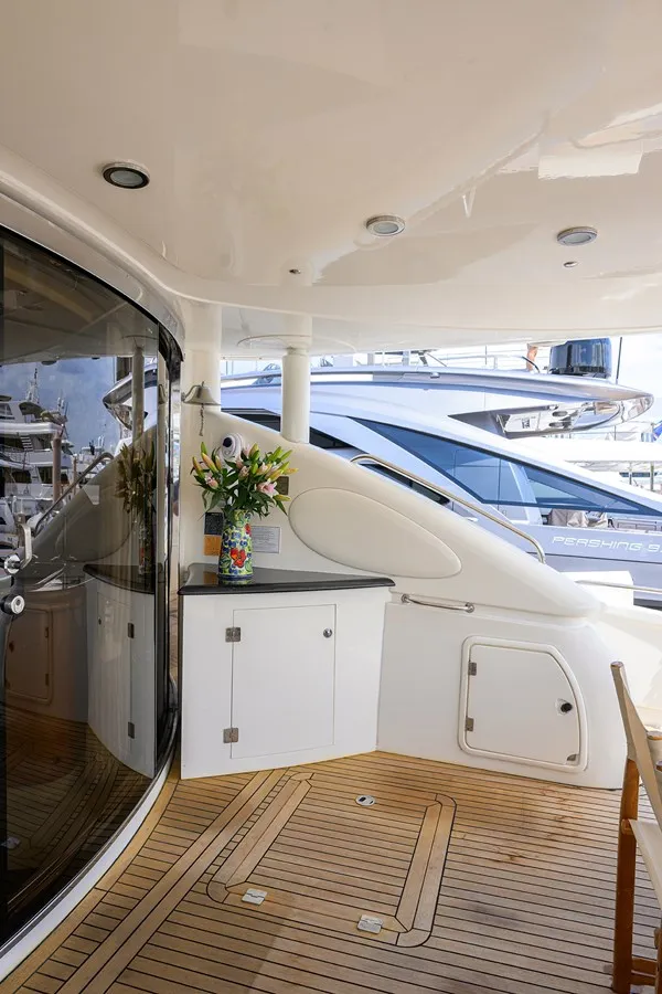 88' Sunseeker — image 8