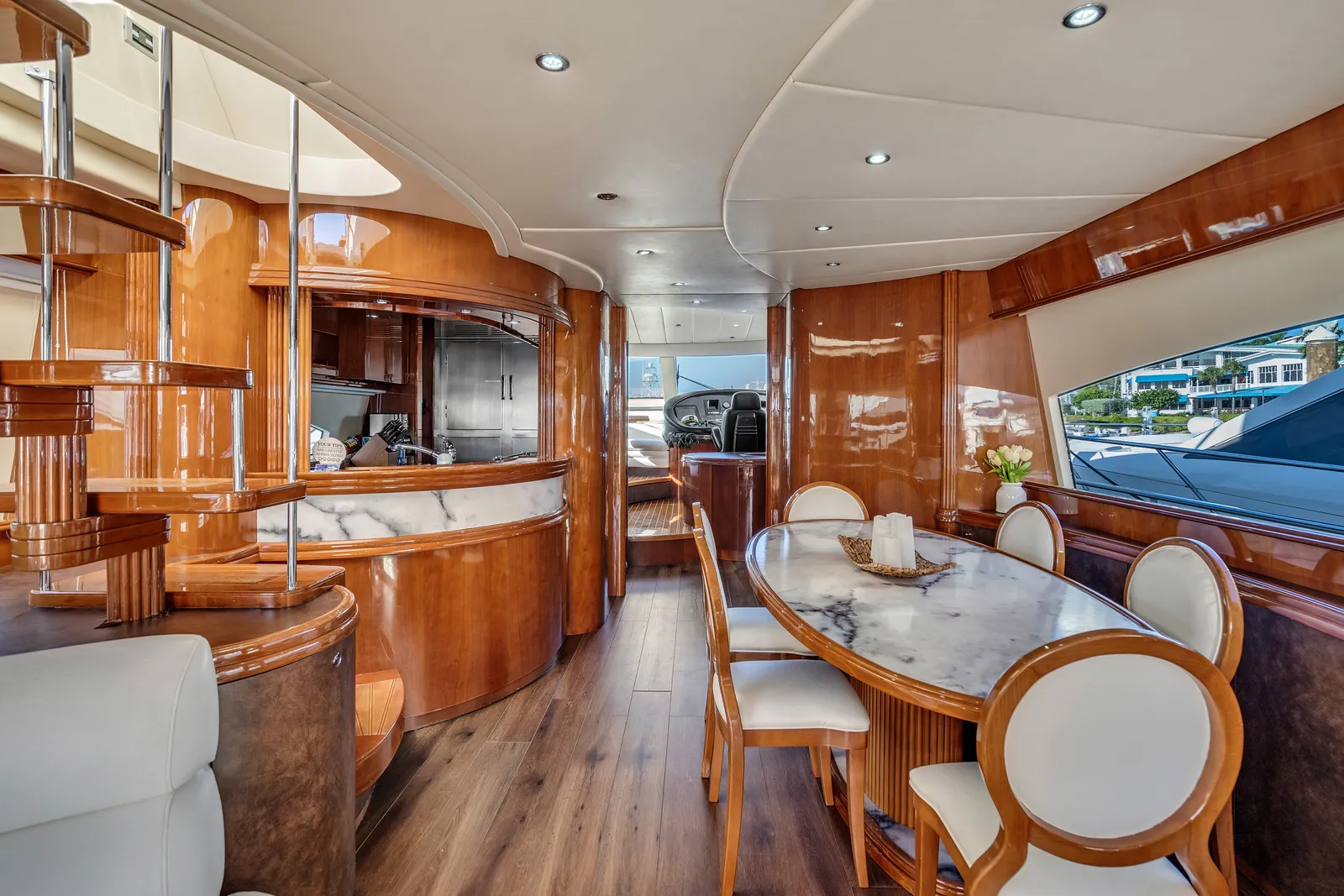 90' Azimut — image 10