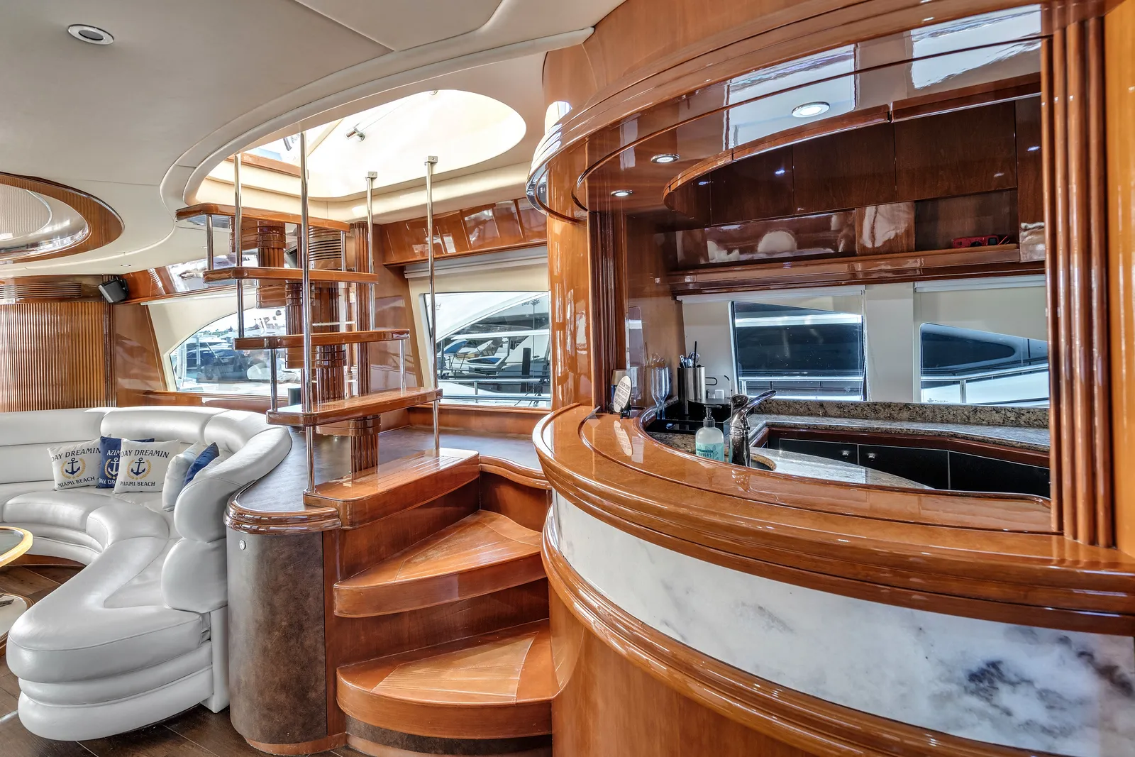 90' Azimut — image 11