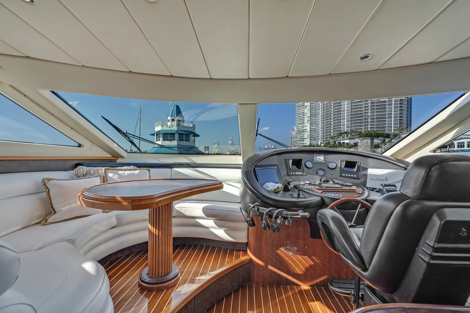 90' Azimut — image 13