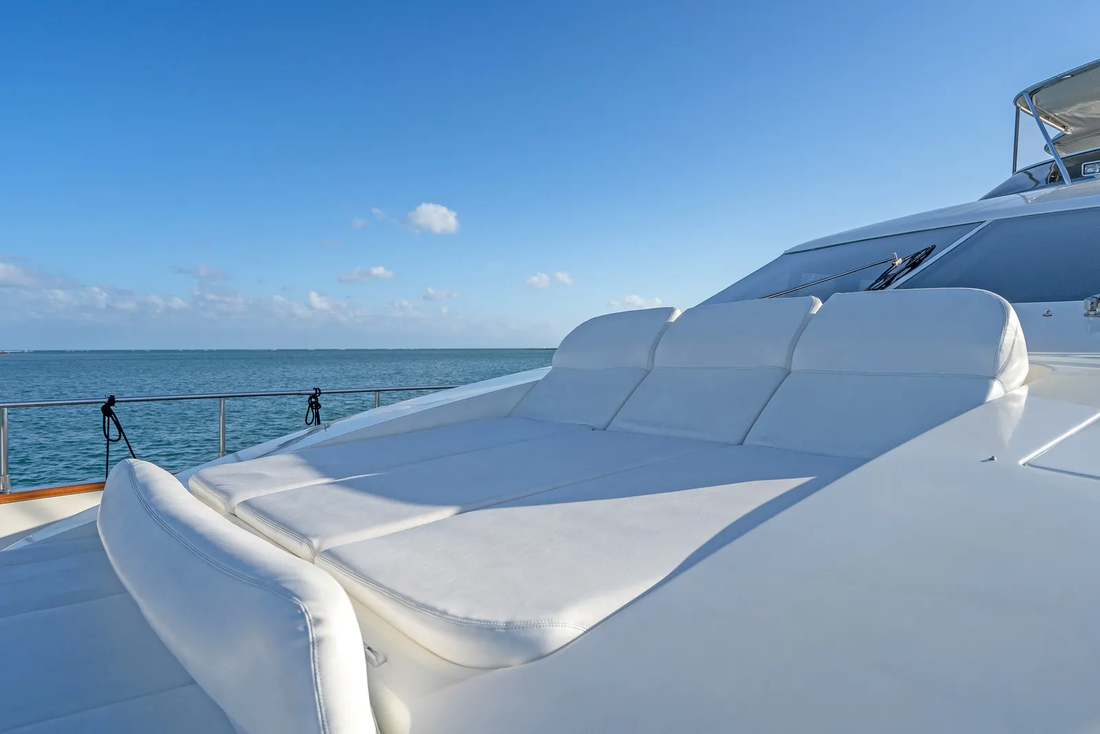 90' Azimut — image 7