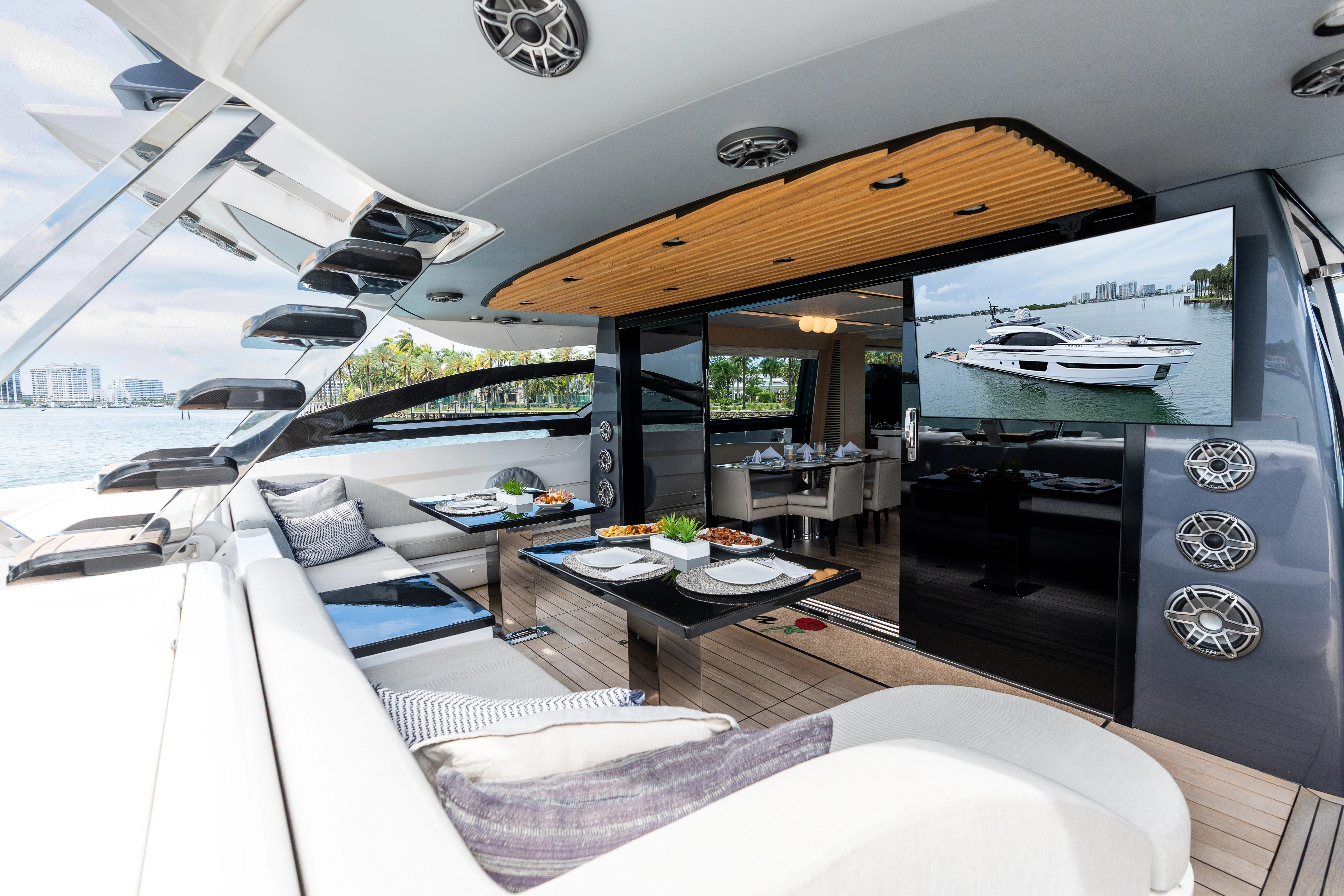 94' Azimut S10 — image 25