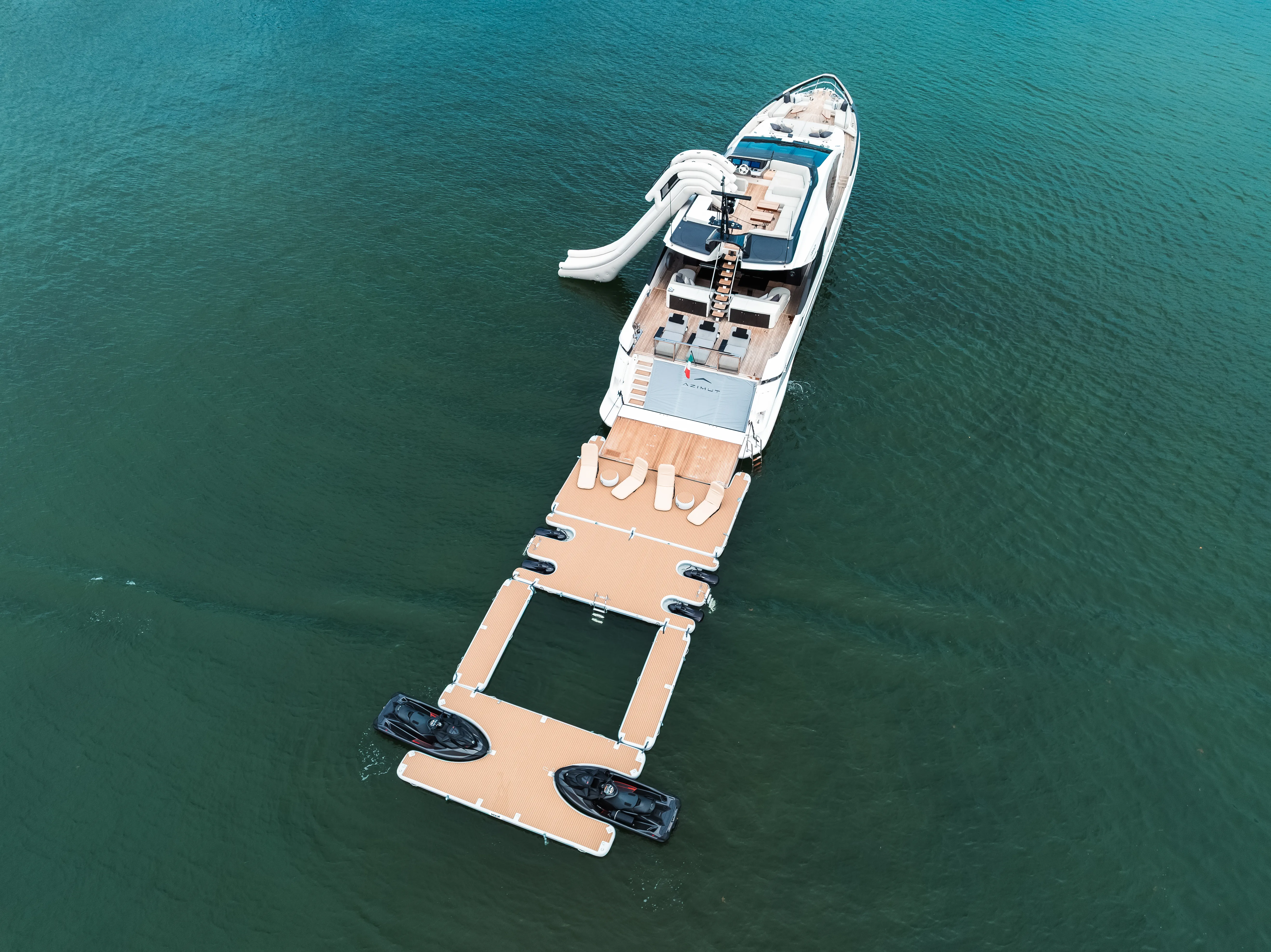 94' Azimut S10 image 3